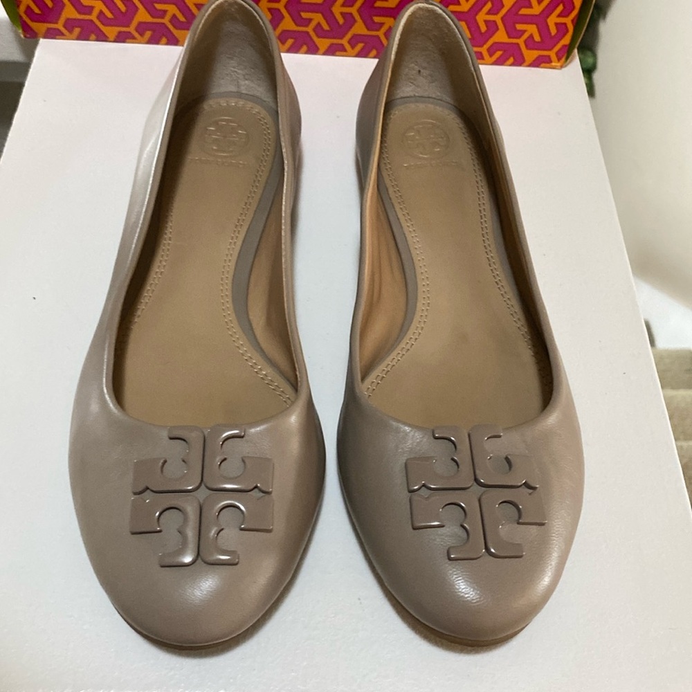 Tree ballet flat size 10 French gray